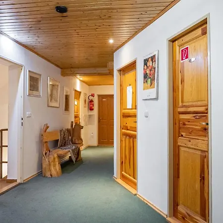 Penzion Dolinkagapel Guest house