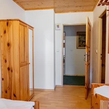 Penzion Dolinkagapel Valaska Bela