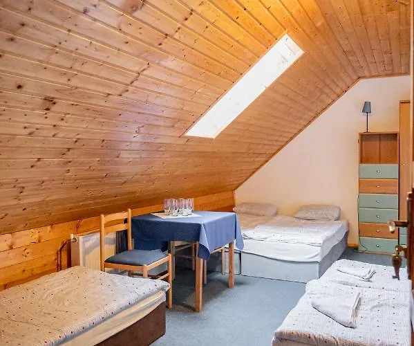 Penzion Dolinkagapel 3* Valaska Bela